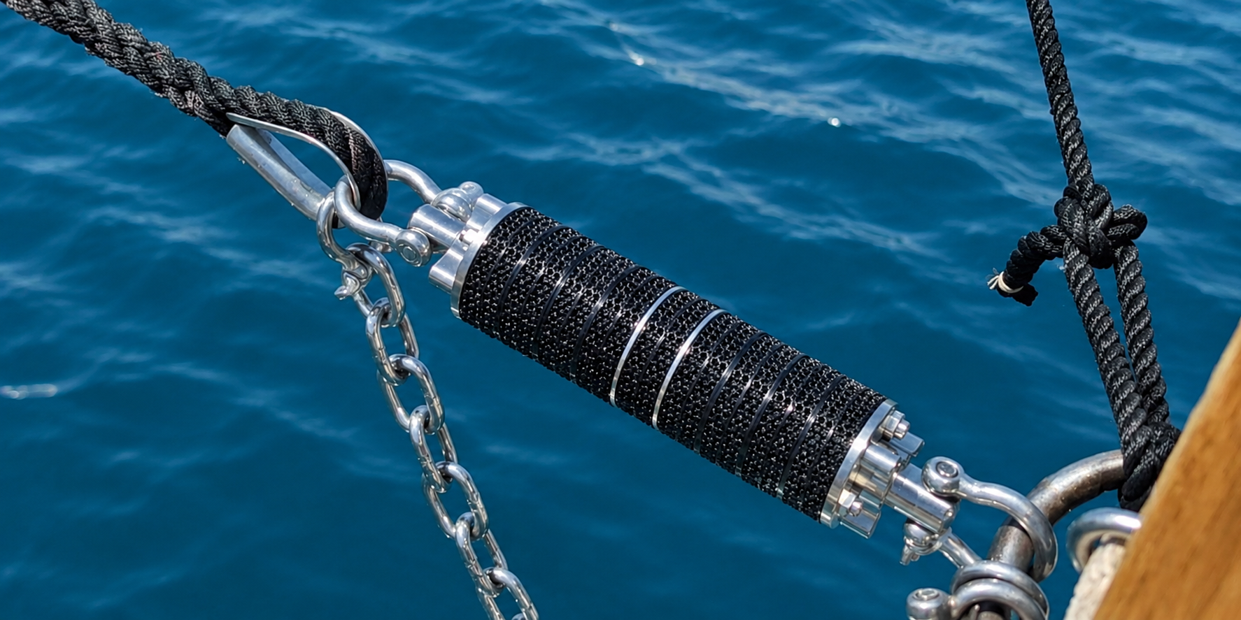 Installazione 3Damper fissato direttamente sull’anello in banchina